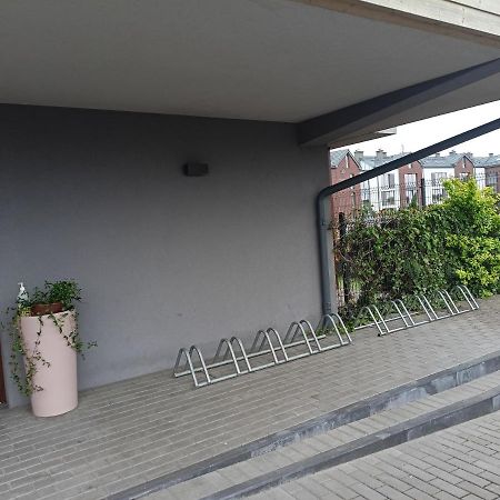 Marina Plaza Apartamenty ヤスタルニャ エクステリア 写真
