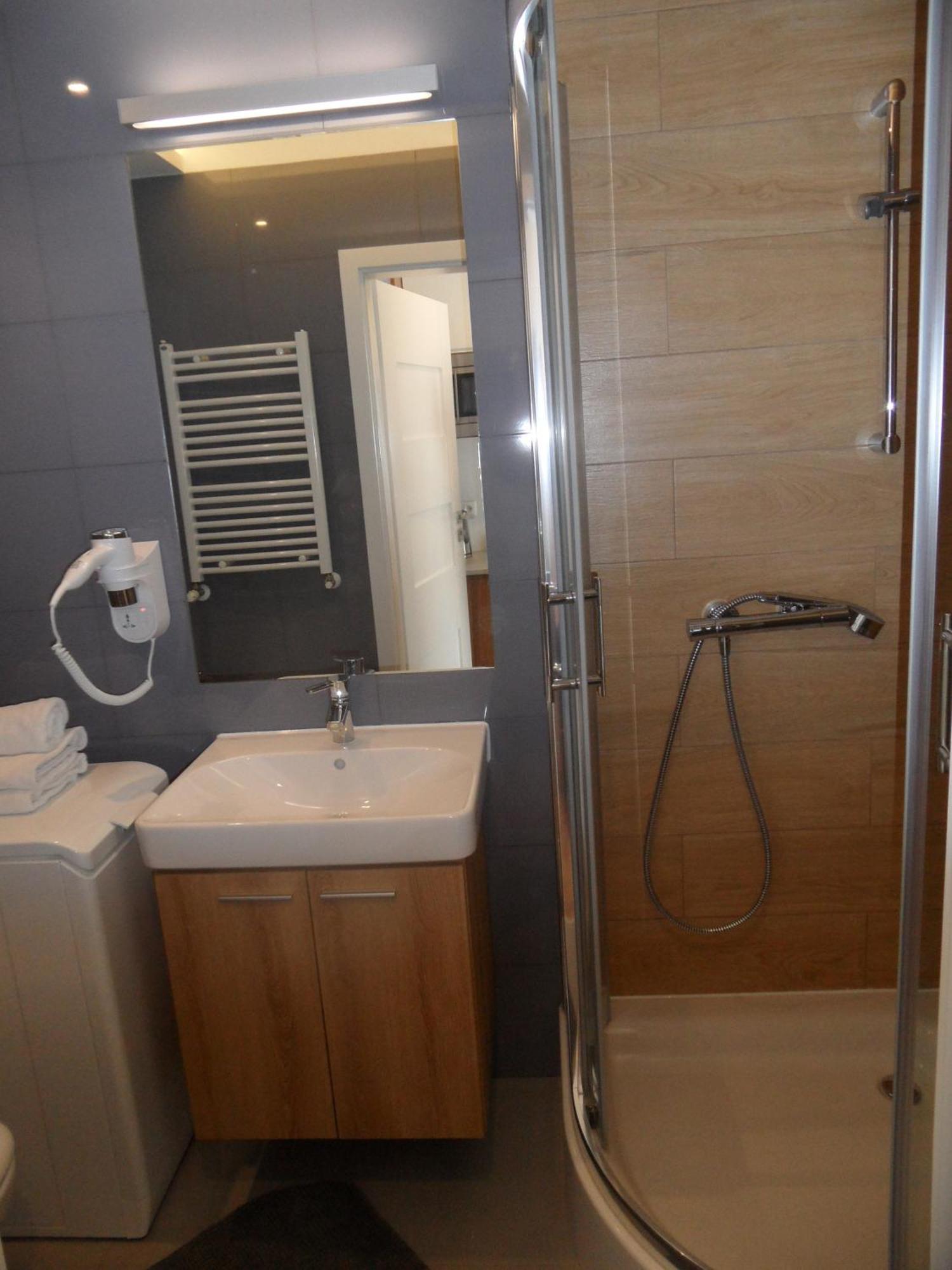 Marina Plaza Apartamenty ヤスタルニャ 部屋 写真